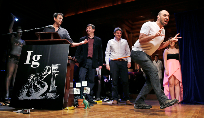 Illustration for article titled The 25th Ig Nobel Awards Were The Greatest Moment In The History of (Silly) Science
